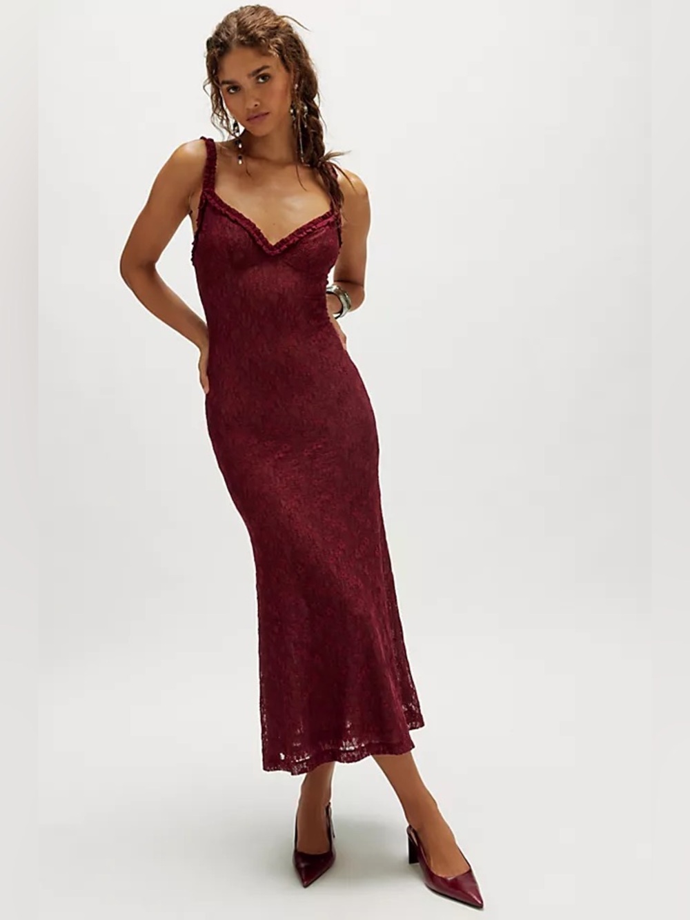 Bardot Alegra Stretch Lace Midi Dress in Burgundy nwt